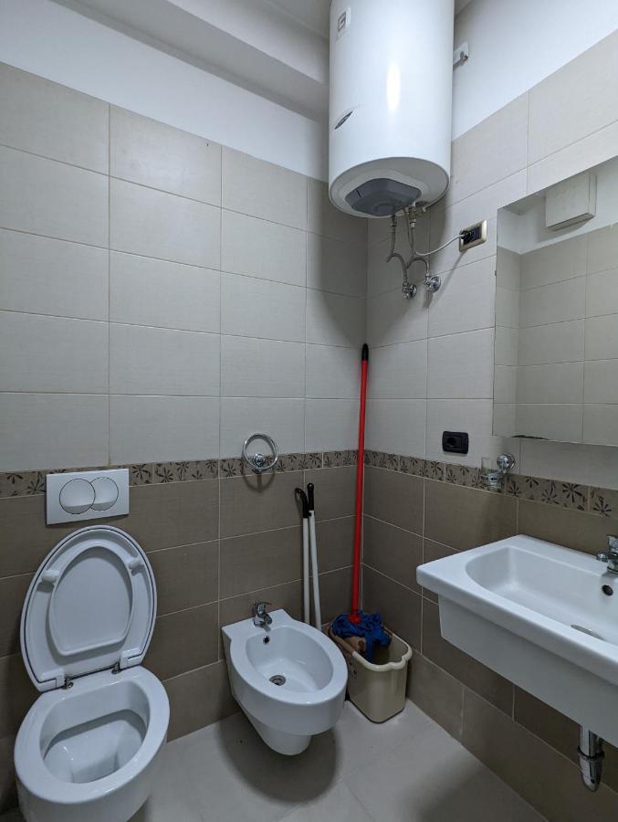 Apartamento Spiranca Downtown Comfort Tirana Exterior foto